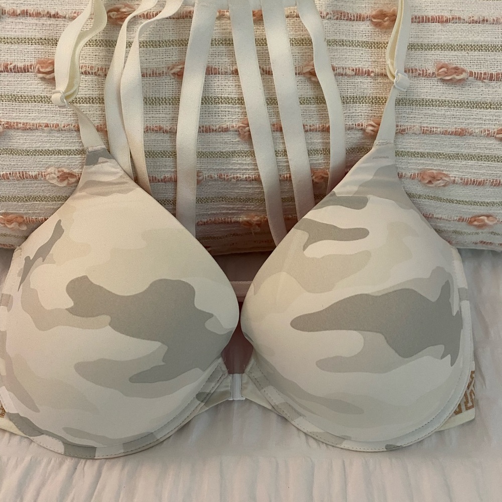Pink Victoria’s Secret bra